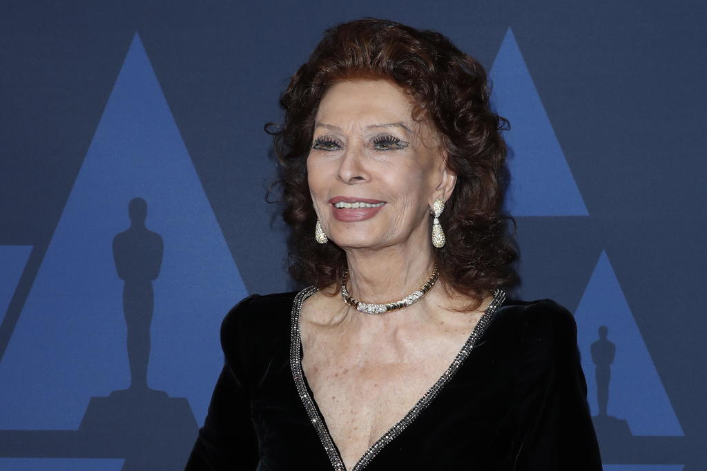 La diva italiana Sofía Loren, de 86 años años, regresa al cine después de una década, con el filme 'La vida por delante'. (ARCHIVO)