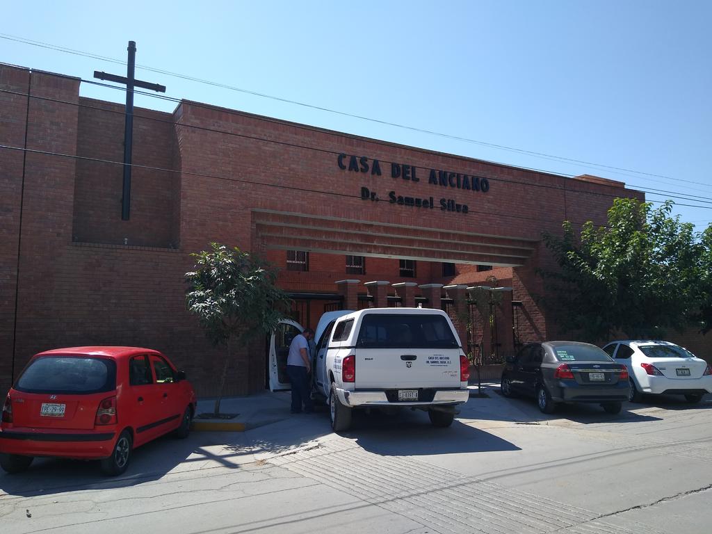 El gobernador de Coahuila, Miguel Ángel Riquelme Solís, confirmó esta tarde un brote de COVID-19 en la Casa del Anciano Dr. Samuel Silva A.C. de Torreón.
(ARCHIVO)