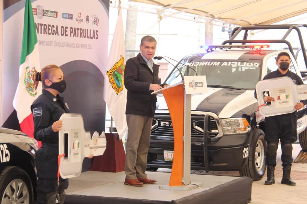 Fue la mañana de hoy que el gobernador Miguel Ángel Riquelme Solís realizó la entrega en el municipio junto al alcalde de Ramos Arizpe, José María Morales Padilla. (EL SIGLO COAHUILA)