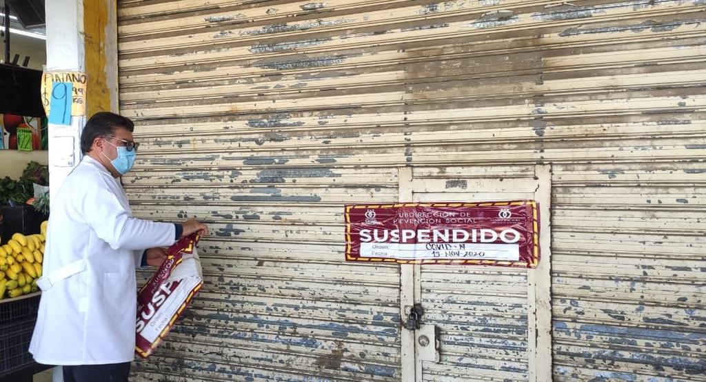 Durante el recorrido, se supervisaron el resto de los locales y espacios del Mercado de Abastos, para garantizar que se cumplan las disposiciones oficiales, necesarias para evitar más contagios por COVID-19 en el municipio de Gómez Palacio.
(EL SIGLO DE TORREÓN)