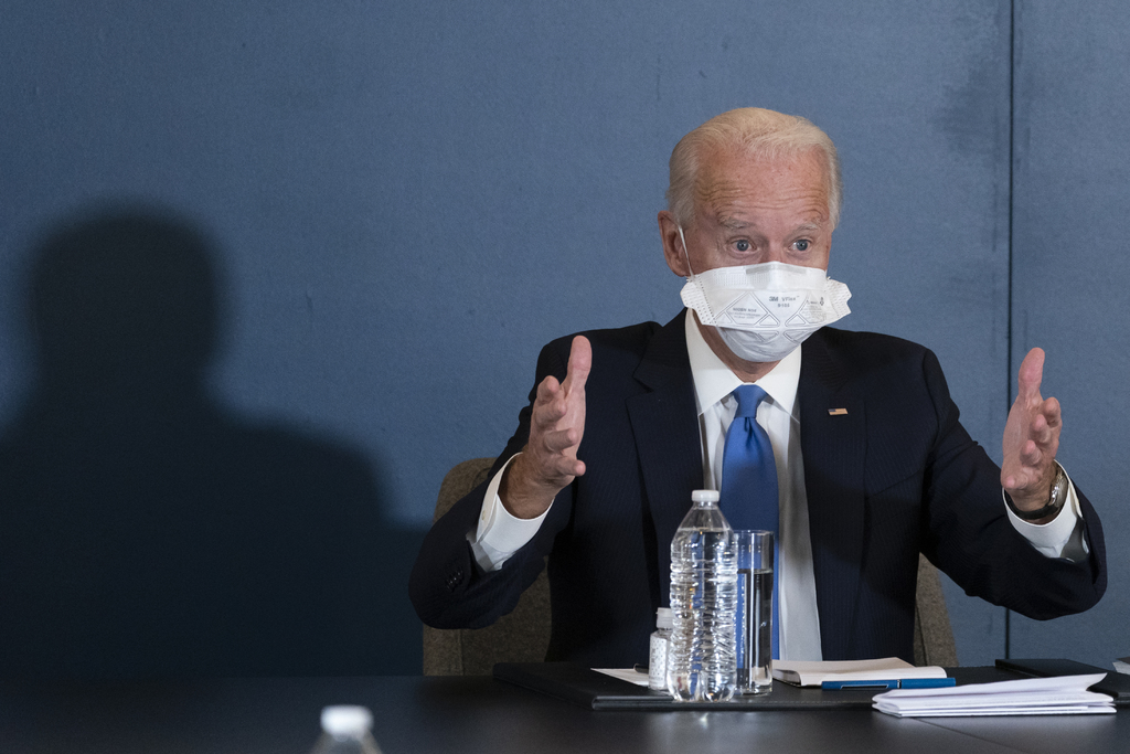Joe Biden (foto) incluyó este viernes a otros cuatro veteranos de la Administración de Barack Obama en su equipo.