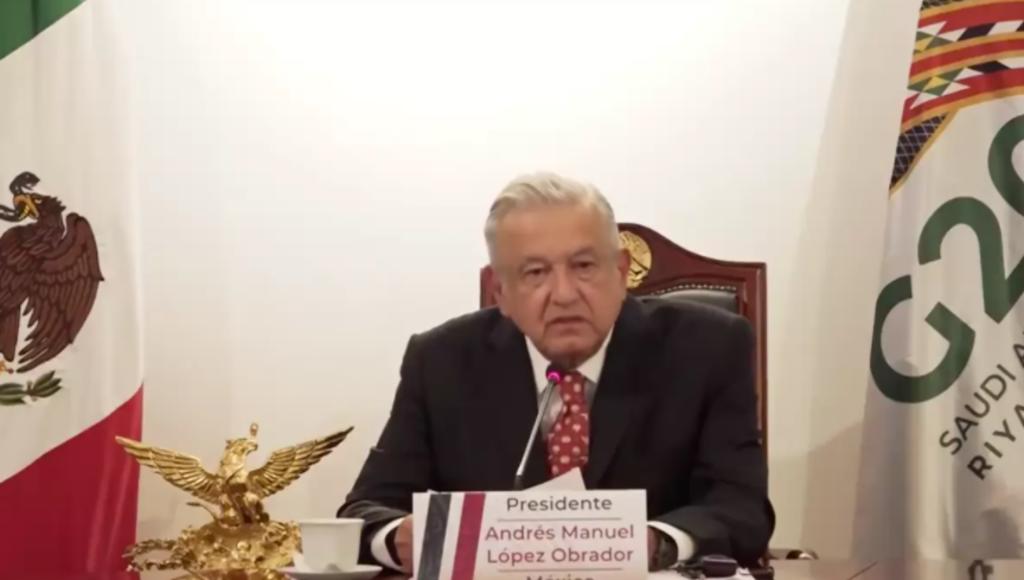 El presidente Andrés Manuel López Obrador recomendó este sábado a los líderes del Grupo de los 20 no recurrir a medidas restrictivas para combatir la pandemia de COVID-19.
(TWITTER)