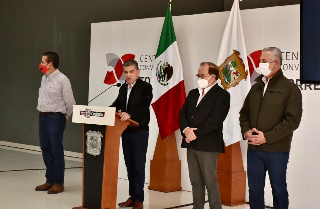 En el reporte estatal presentado este lunes, el gobernador de Coahuila, Miguel Ángel Riquelme Solís, dio a conocer que en esta Torre de Especialidades hay 116 pacientes confirmados o con sospecha de SARS-CoV-2 ocupando una cama. (ERICK SOTOMAYOR)