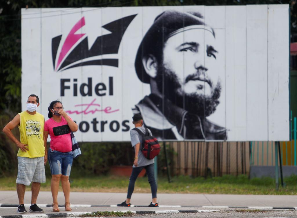 Cuba conmemora con actividades virtuales y una amplia cobertura mediática el cuarto aniversario de la muerte de Fidel Castro este miércoles 25 de noviembre, fecha que también pasará a la historia por el deceso de Diego Armando Maradona, quien fue íntimo amigo y fiel admirador del dirigente cubano. (EFE)