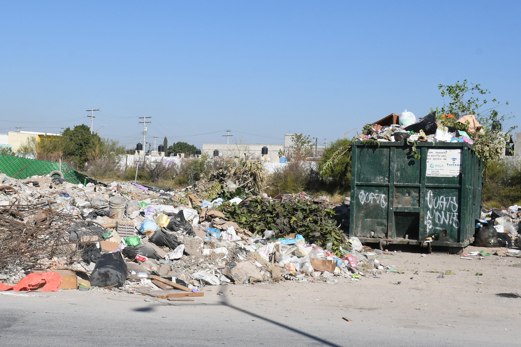 Vecinos de zonas aledañas a los centros denunciaron que los residuos provocan desorden, malos olores y una imagen negativa.