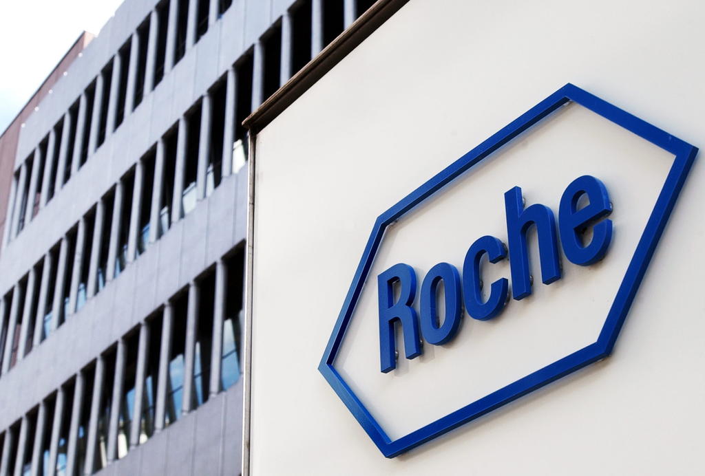 La familia Hoffmann-Oeri, heredera de los fundadores del gigante farmacéutico Roche, vuelve a encabezar este año la lista de las mayores fortunas de Suiza que elabora la revista económica Bilan, con un patrimonio valorado en unos 27,000 millones de euros (31,000 millones de dólares). (ARCHIVO) 