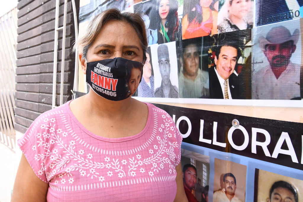 La madre de Silvia Stephanie Sánchez-Viesca Ortíz desaparecida hace 16 años en Torreón recibirá este galardón luego de que el colectivo “Buscando desaparecidos en México: BÚSCAME” la postuló para esta distinción.
(FERNANDO COMPEÁN)