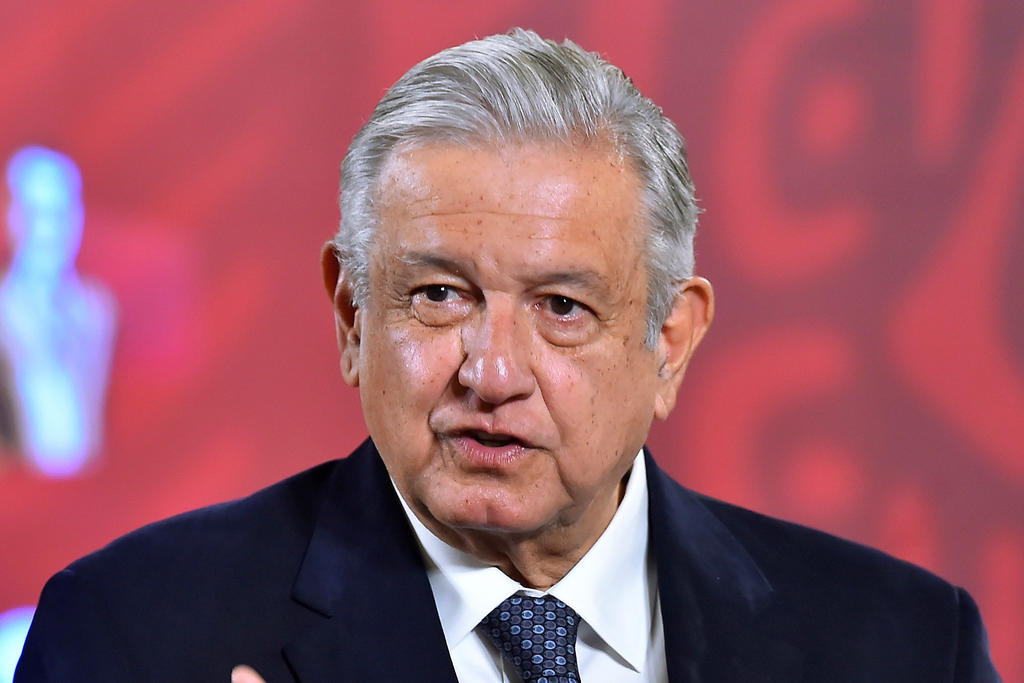 El presidente Andrés Manuel López Obrador aseguró que a pesar de la pandemia económica generada por el COVID-19, hay estabilidad social en el país y no ha habido asaltos masivos en tiendas supermercados 'y hay orden'. (EFE)