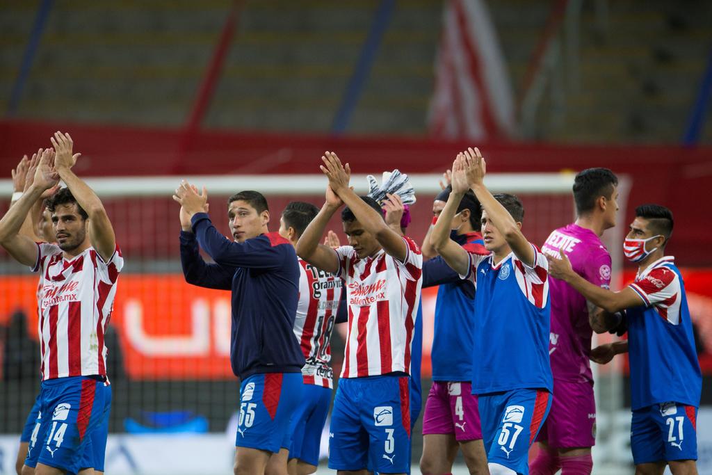 A dos días de que disputen la semifinal de ida ante el León, el Guadalajara y la Liga MX anunciaron un caso de Covid-19 en el seno rojiblanco. (ARCHIVO)