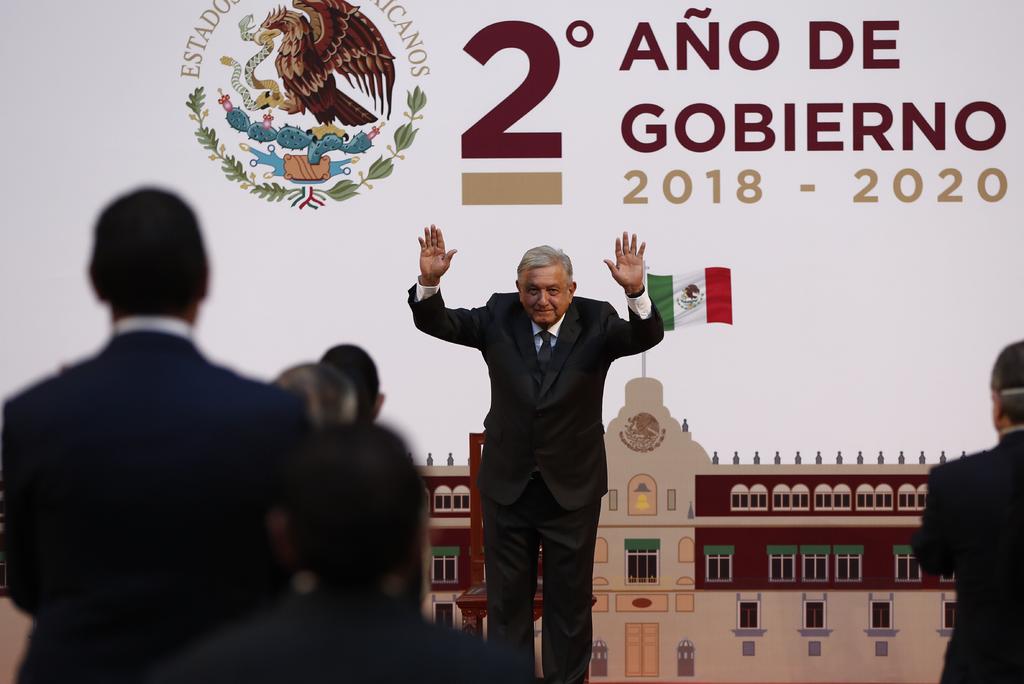 Desde el patio central de Patio Nacional, el presidente Andrés Manuel López Obrador emitió un mensaje la tarde de este lunes, 1 de diciembre, a dos años del inicio de su gobierno. (EFE)