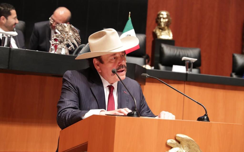 El Senador Coahuilense aprovecho para aclarar que, pese a dedicarse desde hace más de 25 años al sector minero, no está vendiendo ni un kilo de carbón a las carboeléctricas.