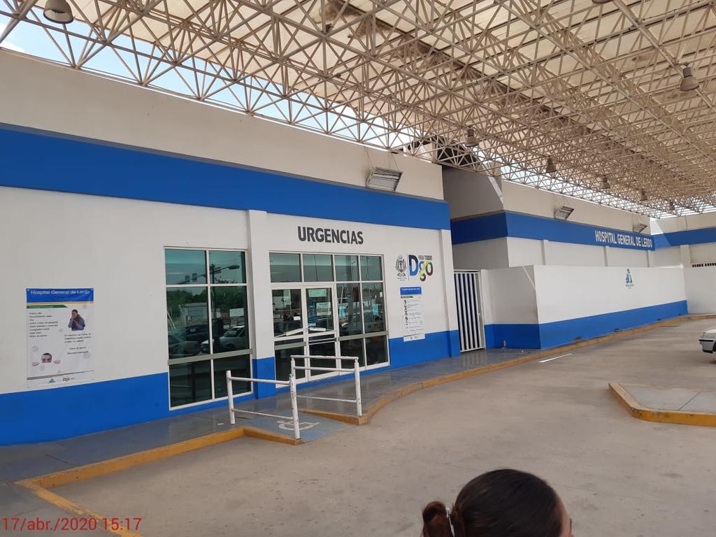 El repunte de casos COVID-19 en la Comarca Lagunera, ha cobrado la vida de cuatro médicos en activo así como de dos jubilados de la Secretaría de Salud. (ARCHIVO)