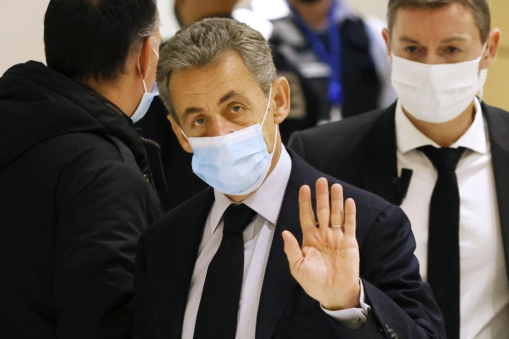 El juicio contra el expresidente francés Nicolas Sarkozy por corrupción y tráfico de influencias quedó este jueves visto para sentencia y se fijó la fecha del veredicto para el próximo 1 de marzo. (ARCHIVO)