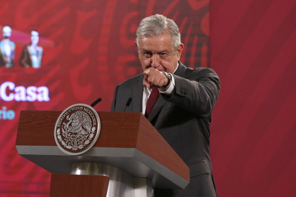Adelantó que como titular del Ejecutivo no apoyará una reforma que esté en contra del pueblo de México. (EL UNIVERSAL)