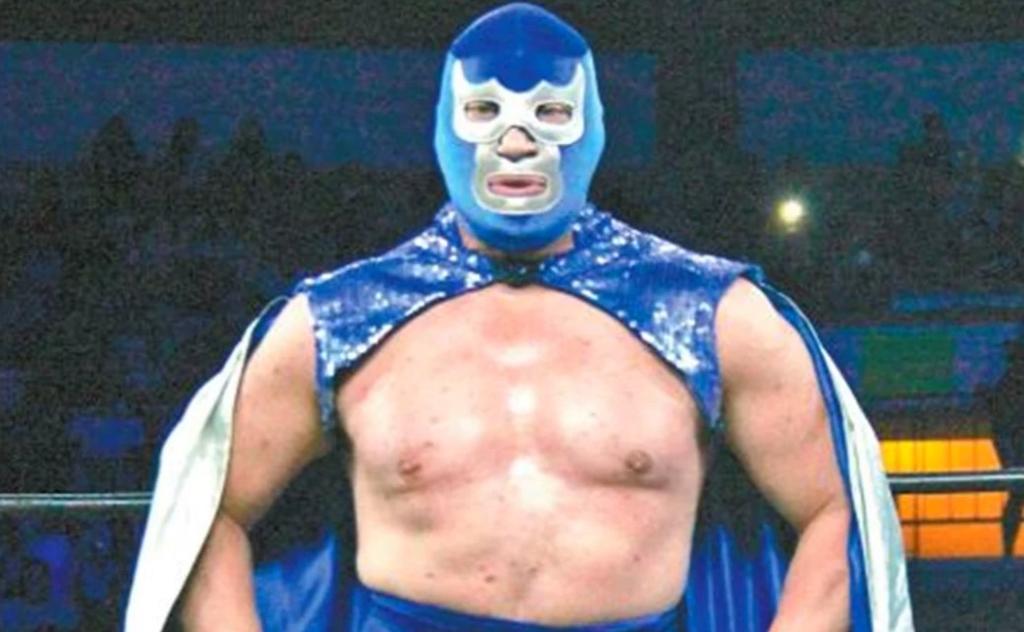 El 16 de diciembre se cumplen 20 años de la partida del legendario gladiador, Blue Demon. (ESPECIAL)