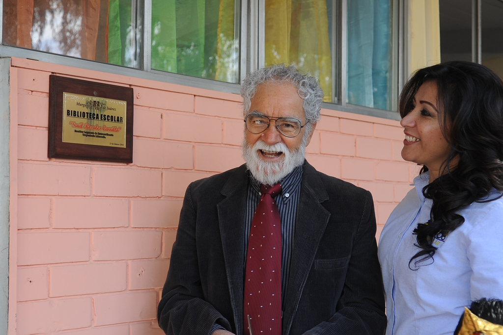 La biblioteca del jardín de niños Margarita Maza de Juárez lleva el nombre de Saúl Rosales Carrillo. (EL SIGLO DE TORREÓN)