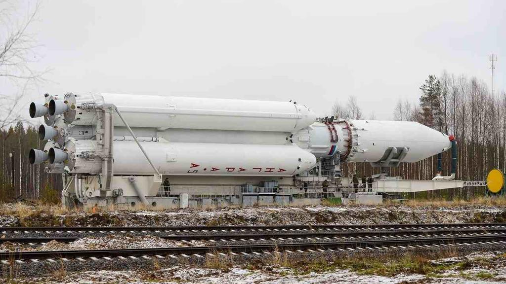 Rusia efectuó este con éxito el segundo lanzamiento de prueba del cohete pesado Angará-A5, diseñado para poner en órbita cargas de hasta 24.5 toneladas. (ESPECIAL) 