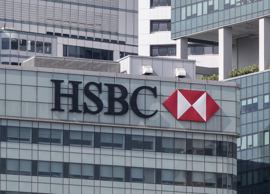 El director del banco HSBC en México, Jorge Arce, admitió el error en que incurrió esta institución de crédito hace años con el negocio de dólares en efectivo y las sanciones que tuvo que pagar por no aplicar las medidas antilavado. (ARCHIVO) 