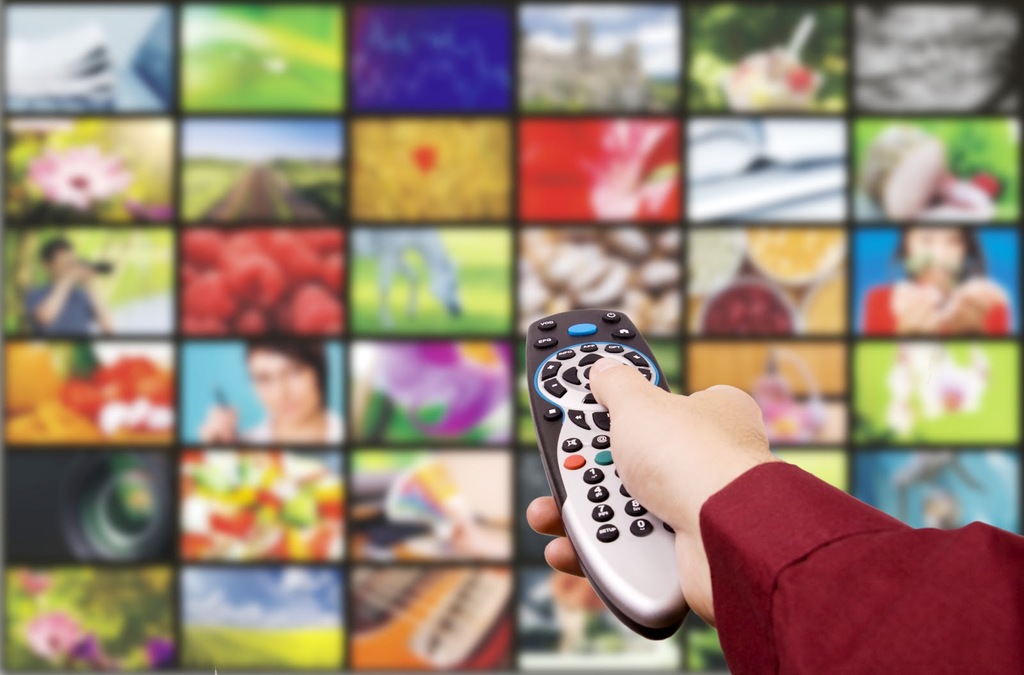 Quienes no contratan televisión de paga se debe mayormente al precio, según el 58 por ciento. (ARCHIVO) 