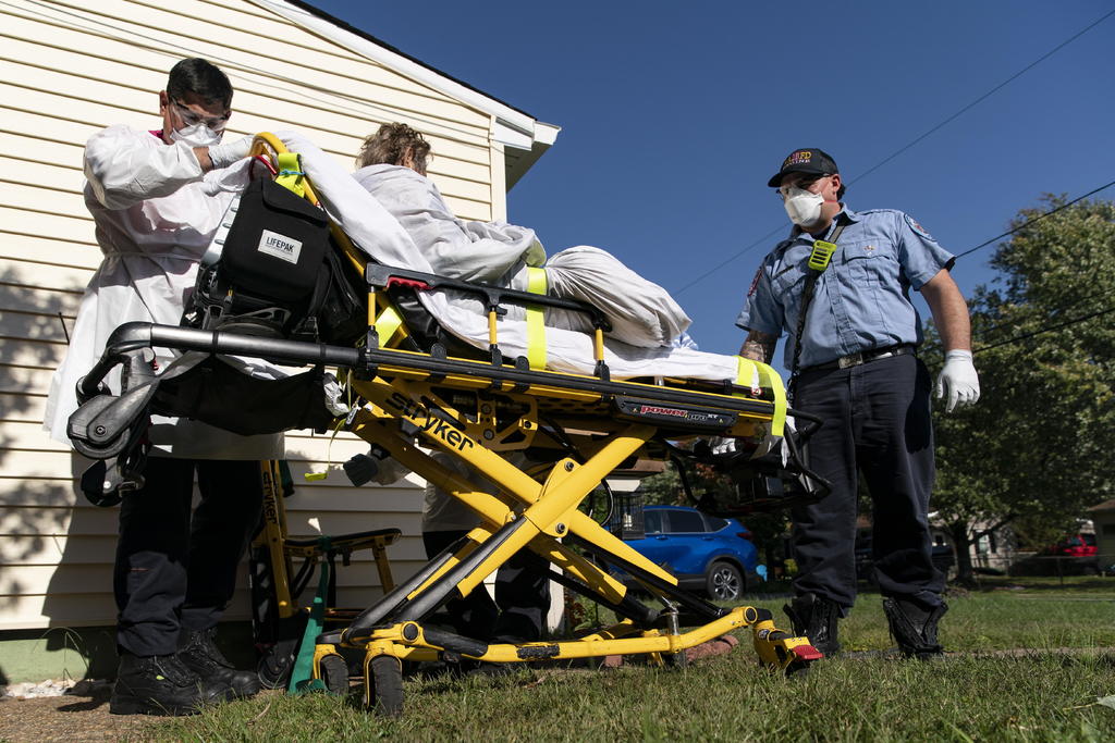Estados Unidos, el país del mundo más afectado por la pandemia, superó este jueves los 17 millones de casos de OCIVD-19, con más de 307,000 fallecidos. (ARCHIVO) 