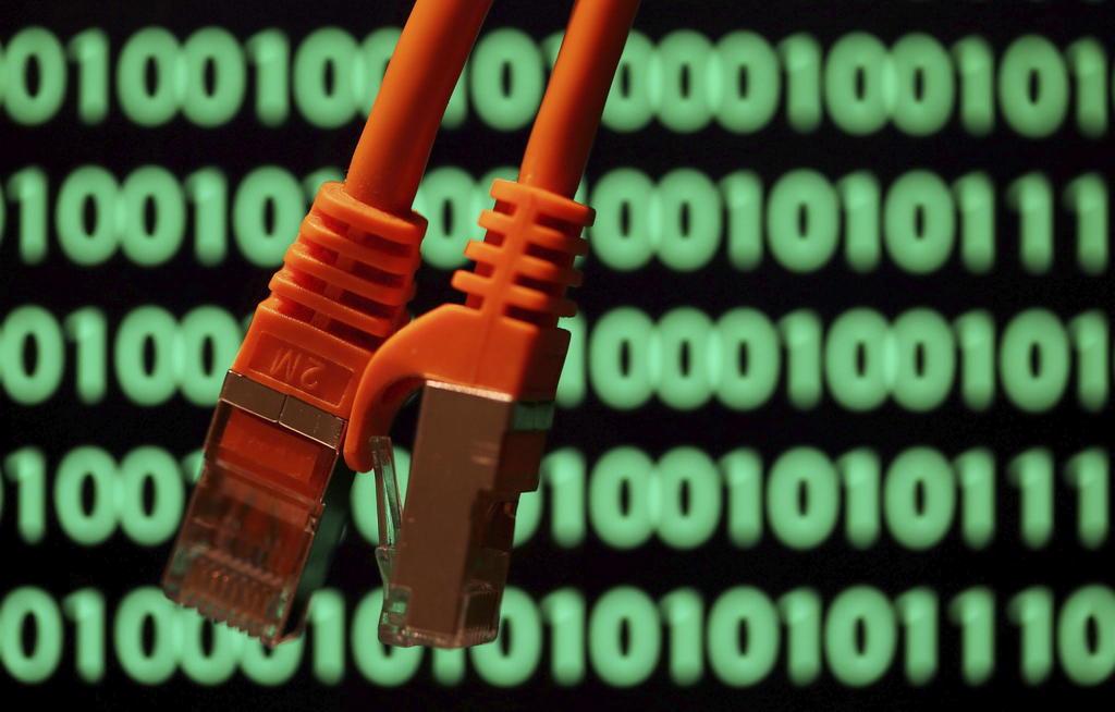 Las autoridades estadounidenses expresaron alarma el jueves por una intrusión en los sistemas informáticos de todo el mundo atribuida a hackers rusos, advirtiendo que representa un riesgo “grave” tanto para el gobierno como para las redes privadas. (ARCHIVO) 
