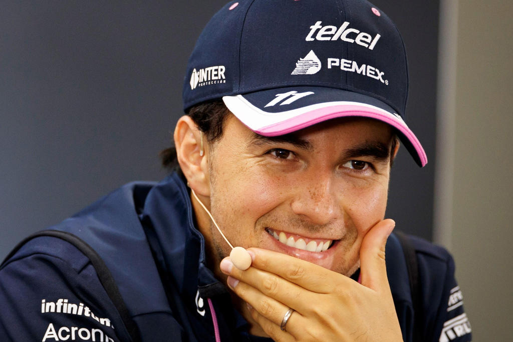  El diario holandés De Telegraaf asegura la llegada 'Checo' Pérez, piloto mexicano, a las filas de Red Bull para la temporada 2021 de la Fórmula 1 como segundo piloto, compartiendo equipo con Max Verstappen.  (ARCHIVO)