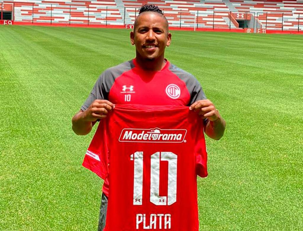 El centrocampista Joao Plata afirmó este jueves que espera destacar en el Toluca para volver a ser convocado a la selección ecuatoriana. (ESPECIAL)