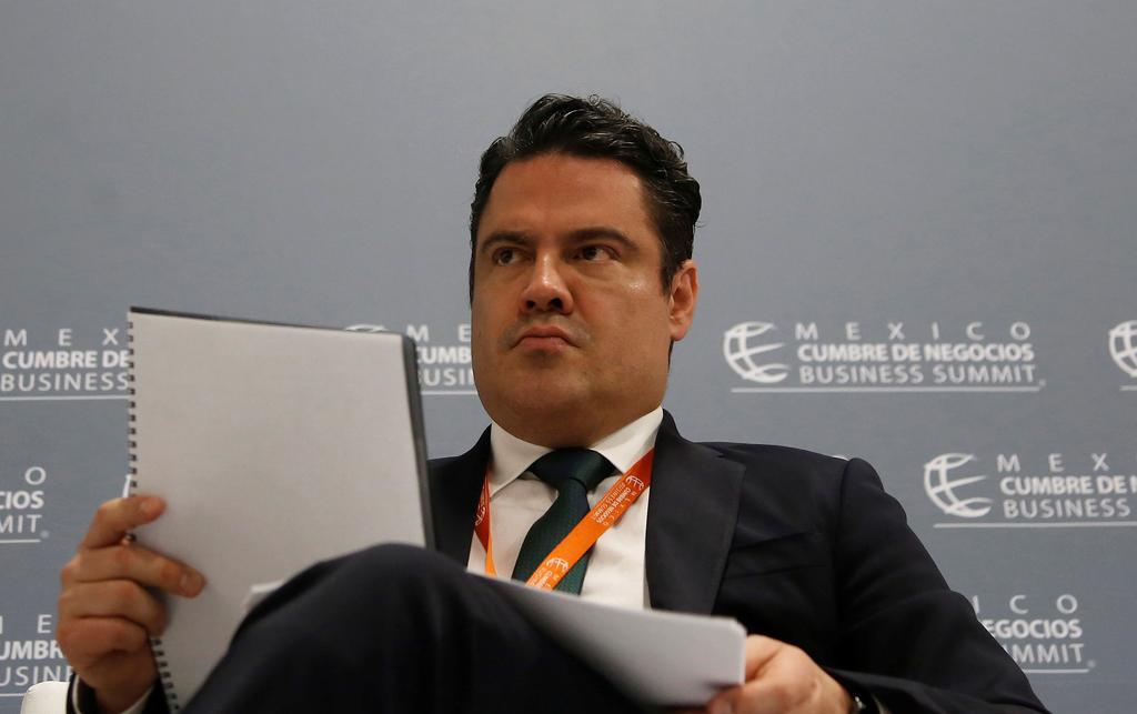 Aristóteles Sandoval, exgobernador de Jalisco, fue asesinado este viernes en un ataque directo, en Puerto Vallarta, informó el gobernador Enrique Alfaro, actual mandatario de Jalisco, en sus redes sociales.
