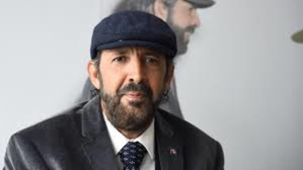 El dominicano Juan Luis Guerra anunció este domingo en sus redes sociales el estreno de su nuevo álbum, 'Privé', el 25 de diciembre venidero a través de la televisión nacional y de las plataformas digitales del artista. (Especial) 