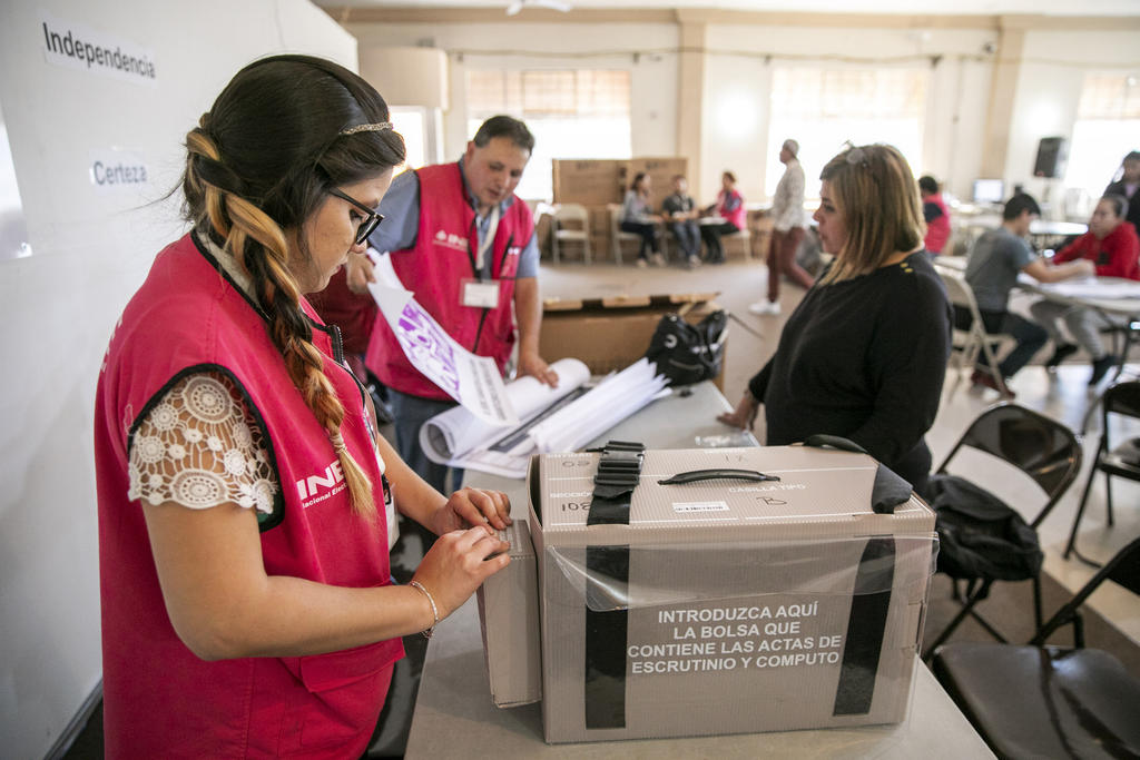 Los partidos PRI, PAN, PRD, Partido Alianza Ciudadana y Partido Socialista, formalizaron la coalición Unidos por Tlaxcala ante el Instituto Tlaxcalteca de Elecciones (ITE), para enfrentar a Morena y a sus aliados en los comicios de 2021. (ARCHIVO)