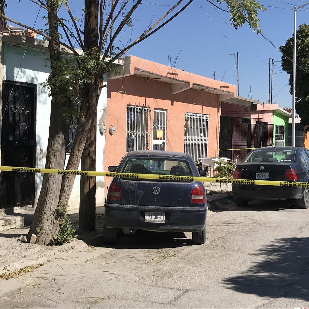 La Fiscalía General del Estado de Coahuila, confirmó que la muerte de las tres personas localizadas en una vivienda de la colonia Valle Oriente de Torreón, fue debido a una intoxicación por monóxido de carbono. (EL SIGLO DE TORREÓN)
