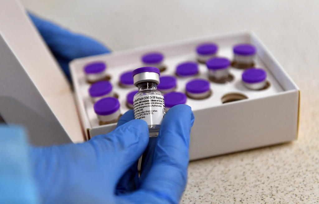  La Unión Europea (UE) está dispuesta a ayudar a la empresa alemana BioNTech a aumentar la producción de la vacuna contra el COVID-19 (ARCHIVO) 