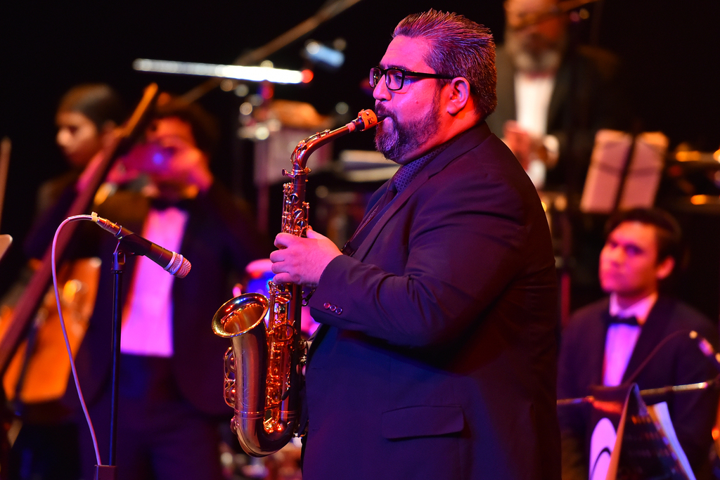 Amistad musical. El saxofón ha acompañado a Juan Barrios desde que este tenía 12 años de edad.