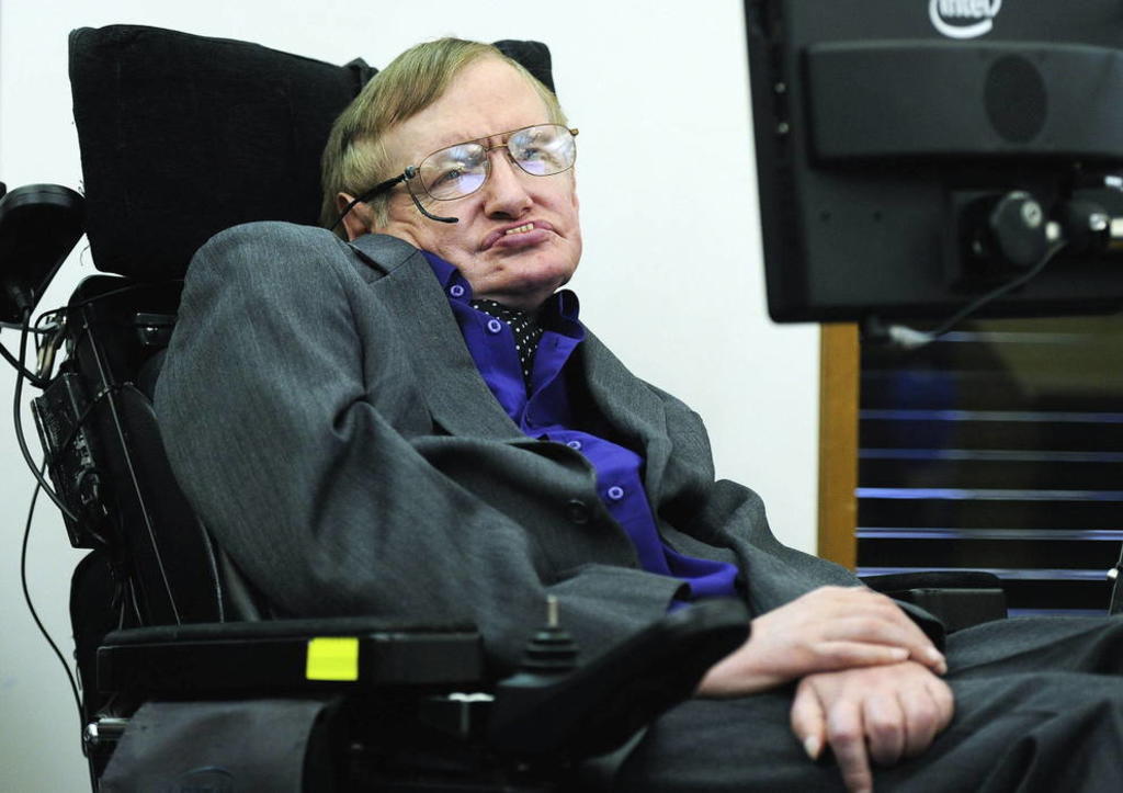 Stephen William Hawking (8 de enero de 1942-14 de marzo de 2018) fue un renombrado físico teórico, cosmólogo, astrofísico y divulgador de ciencia británico, conocido por plantear las más importantes teorías sobre los agujeros negros. (ESPECIAL) 