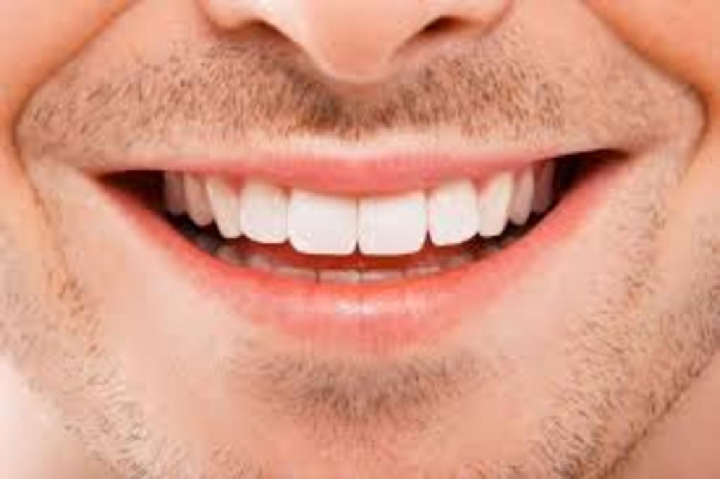 Un nuevo método, diseñado por arqueólogos de la Universidad de Laden, capaz de identificar residuos de fármacos en el sarro de los dientes de nuestros antepasados, descubrió el tipo de opioides que se consumían en el siglo XIX. (ESPECIAL)