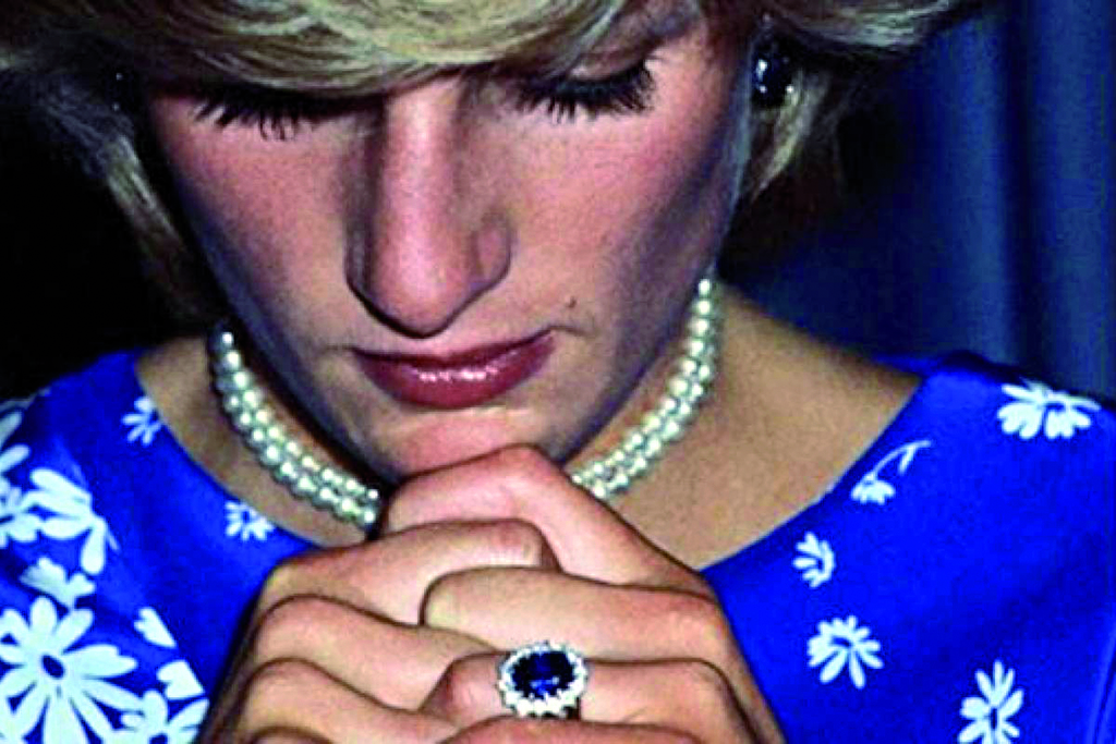 Una de las joyas más famosas de la historia es el Anillo Lady Di, que fue entregado a Diana de Gales con motivo del compromiso matrimonial con el príncipe Carlos,  (FOTOGRAFÍAS DE ARCHIVO)