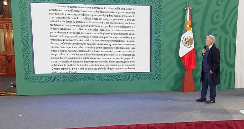 López Obrador leyó, durante su conferencia matutina, la carta que envió en el año 2019 al rey de España en la que le solicita ofrecer disculpas a México por la conquista. (ESPECIAL)
