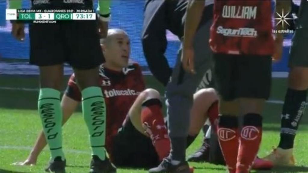 El exjugador de los Tigres de la UANL, Jorge Torres Nilo, debutó este domingo como titular con los Diablos Rojos del Toluca, sin embargo, el jugador sufrió una lesión. (ESPECIAL)

