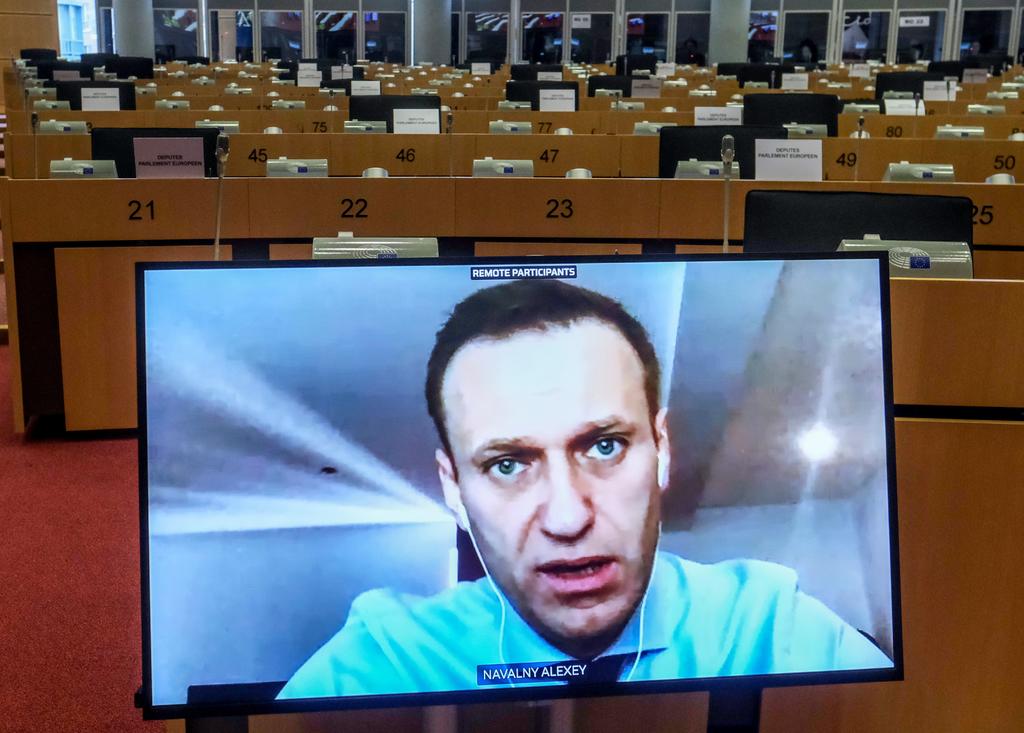 El líder opositor ruso Alexandr Navalni partió hoy de regreso a Moscú desde Alemania, tal como había anunciado unos días atrás, cinco meses después del intento de envenenamiento del que acusa al presidente ruso, Vladímir Putin. (ARCHIVO)