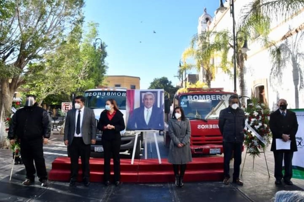 El Ayuntamiento de Lerdo ofreció un homenaje a Vicente García Ramírez tras su fallecimiento.
