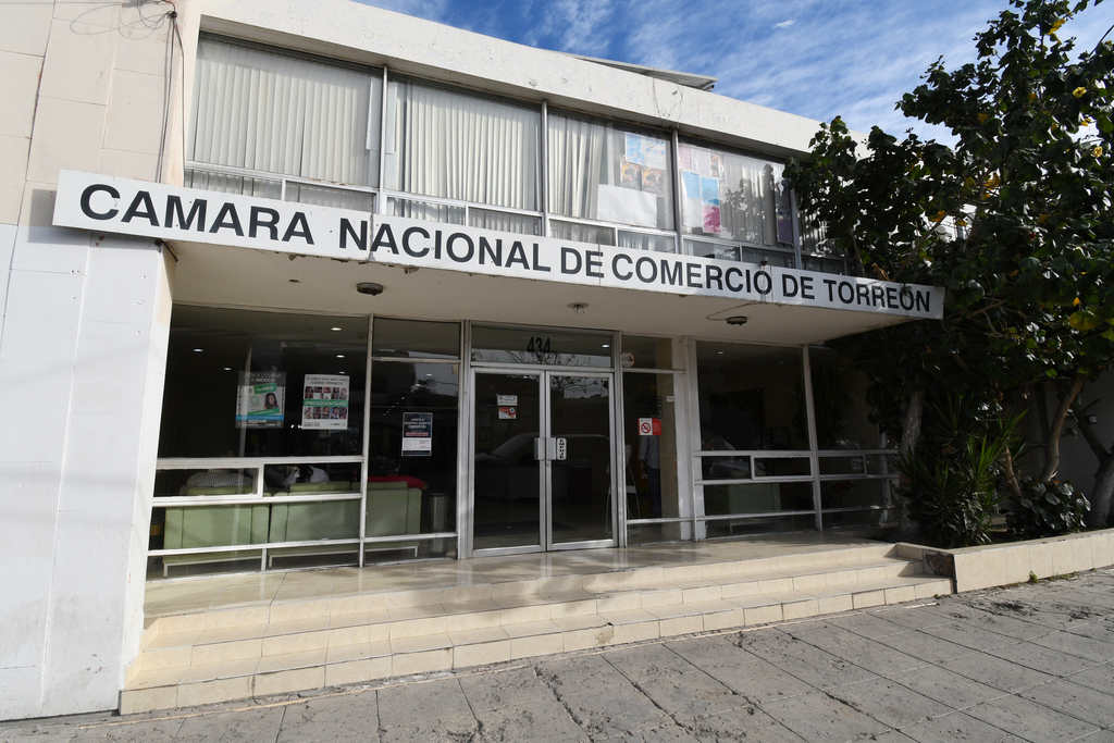 La Cámara Nacional de Comercio de Torreón espera firmar acuerdos y convenios con cada uno de los candidatos a la alcaldía. (ARCHIVO)