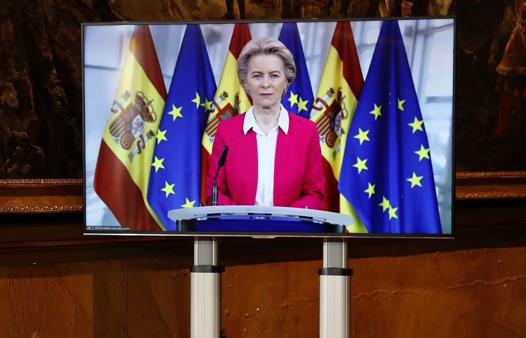 La presidenta de la Comisión Europea, Ursula von der Leyen, lanza un plan con 750 mil millones de bonos con denominación en euros. (ARCHIVO) 