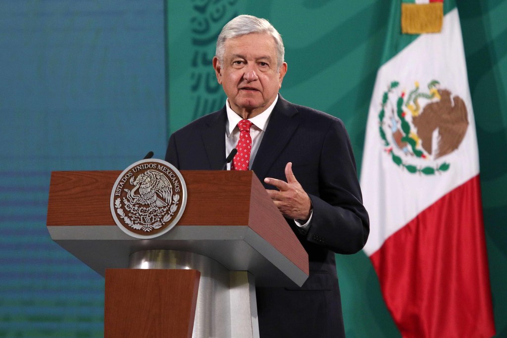 El presidente señaló que no tuvo oportunidad de despedirse de Donald Trump, a quien agradeció el trato a México.