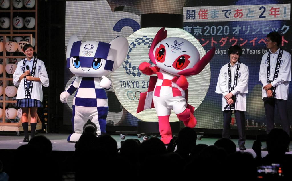  El presidente del COI Thomas Bach y los organizadores de los Juegos Olímpicos de Tokio salieron al paso de las versiones según las cuales éstos serán cancelados. (ARCHIVO)
