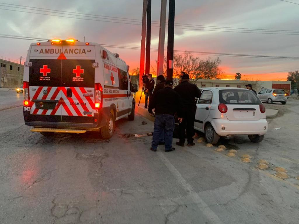 El accidente ocurrió cerca de las 7:00 de la mañana del martes a la altura del fraccionamiento Residencial El Secreto de la ciudad de Torreón. (ARCHIVO)