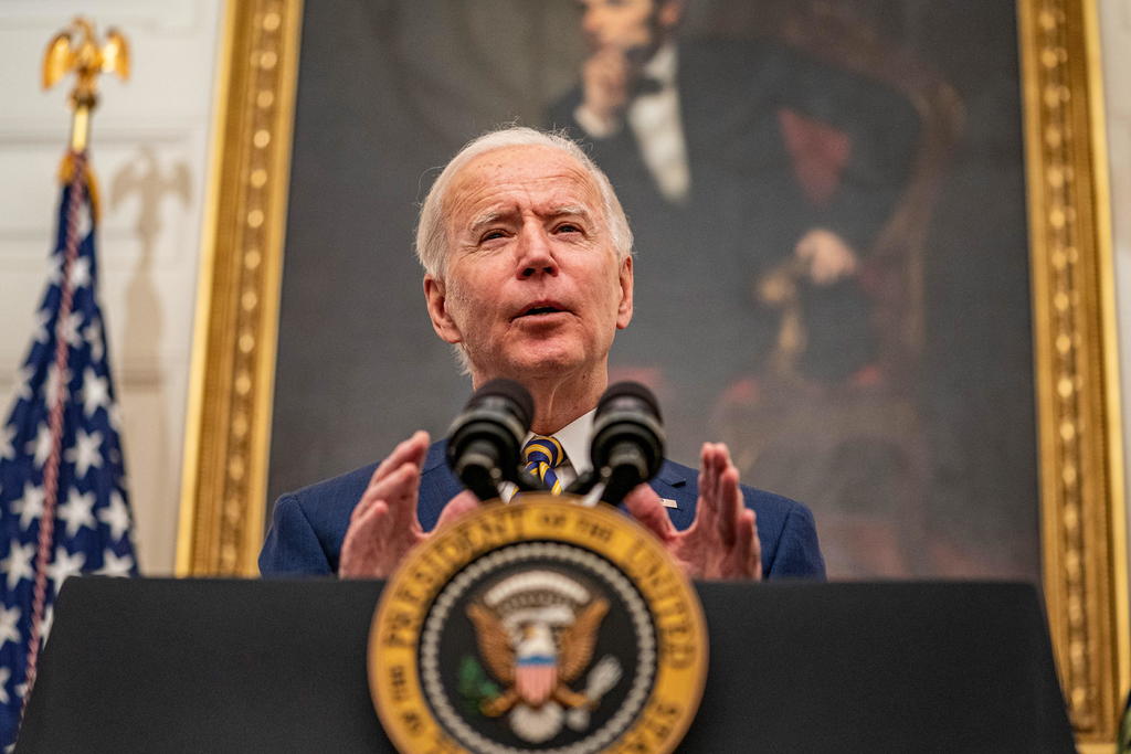 Biden insistió en que la 'emergencia nacional' exige una respuesta de envergadura, por lo que instó al Congreso a aprobar su plan de estímulo fiscal de 1.9 billones de dólares. (EFE)
