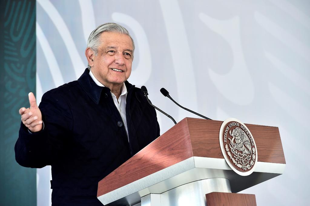  Horas después que se encontraran 19 cuerpos calcinados en Camargo, Tamaulipas, el presidente Andrés Manuel López Obrador lamentó que existan enfrentamientos constantes de la delincuencia organizada, pero aseguró que ya se están 'sintiendo los cambios' y ya hay resultados para garantizar la paz y la tranquilidad en el país. (EFE)