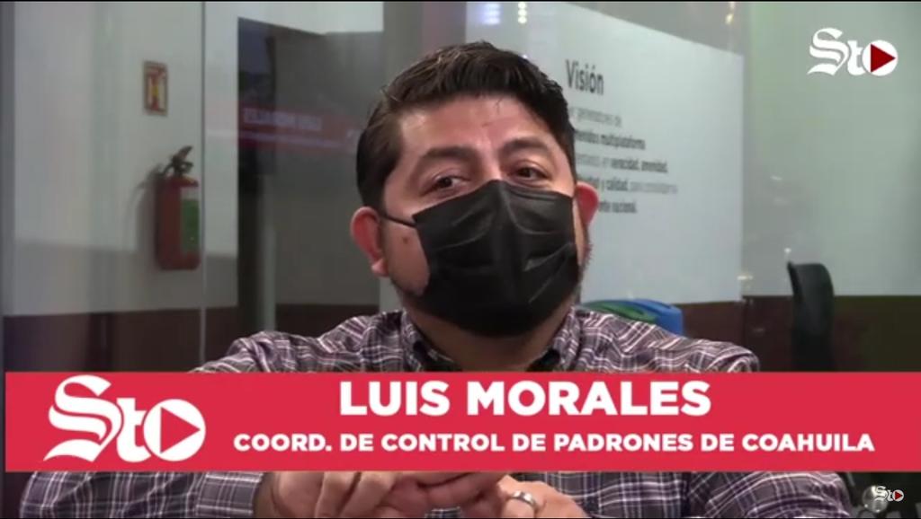 El coordinador del Control de Padrones de la Secretaría de Finanzas de Coahuila, Luis Morales Cortés, fue entrevistado ésta ocasión tras suspenderse fiestas con presencia menores de edad, a pesar de la contingencia sanitaria causada por la pandemia de COVID-19, enfermedad provocada por el coronavirus SARS-CoV-2. (EL SIGLO DE TORREÓN)