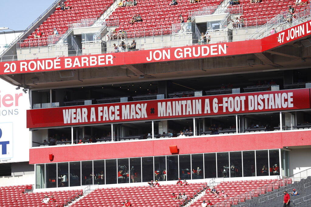 Todos quienes que visiten los destinos populares en Tampa para el Super Bowl tendrán que lucir mascarillas para prevenir la diseminación del coronavirus. (ESPECIAL)
