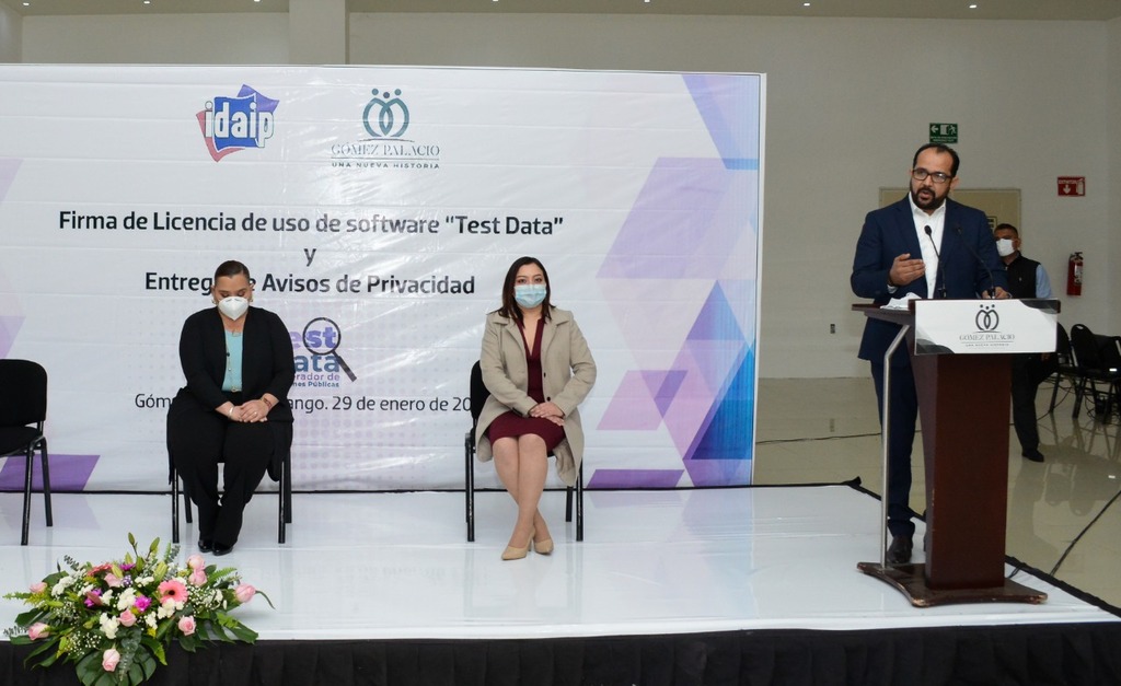 Al evento acudieron los alcaldes de Peñón Blanco, San Luis del Cordero, San Pedro del Gallo, Santa Clara y Gómez Palacio.